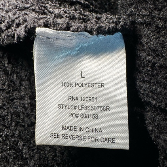 Olive + Oak Black Knit V-Neck Sweater β Size L β¨ - Picture 5 of 5